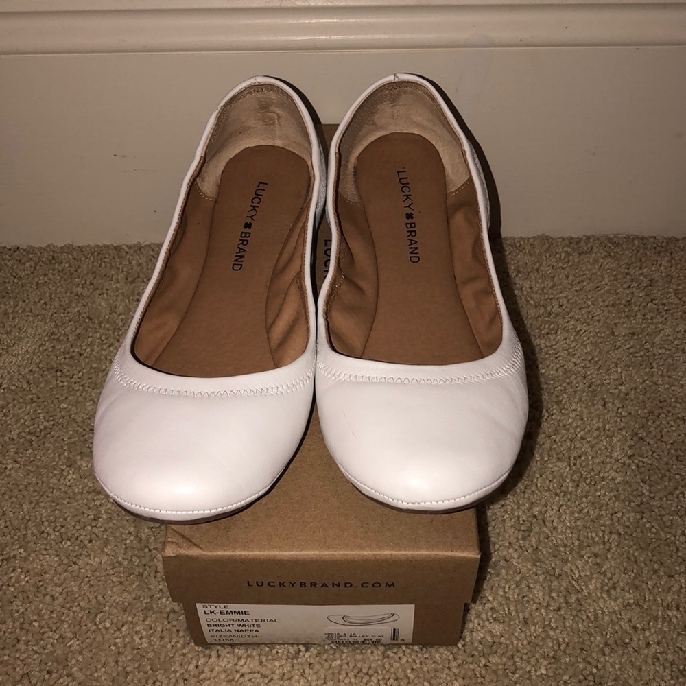 Ballet flats
